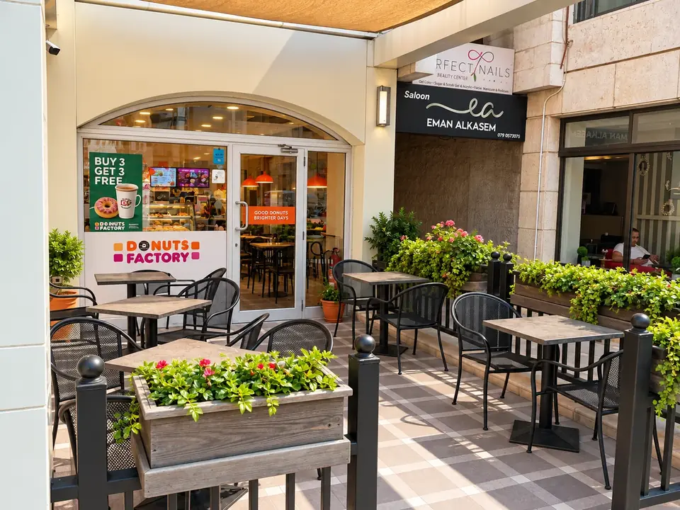 Abdoun Circle outdoor seating